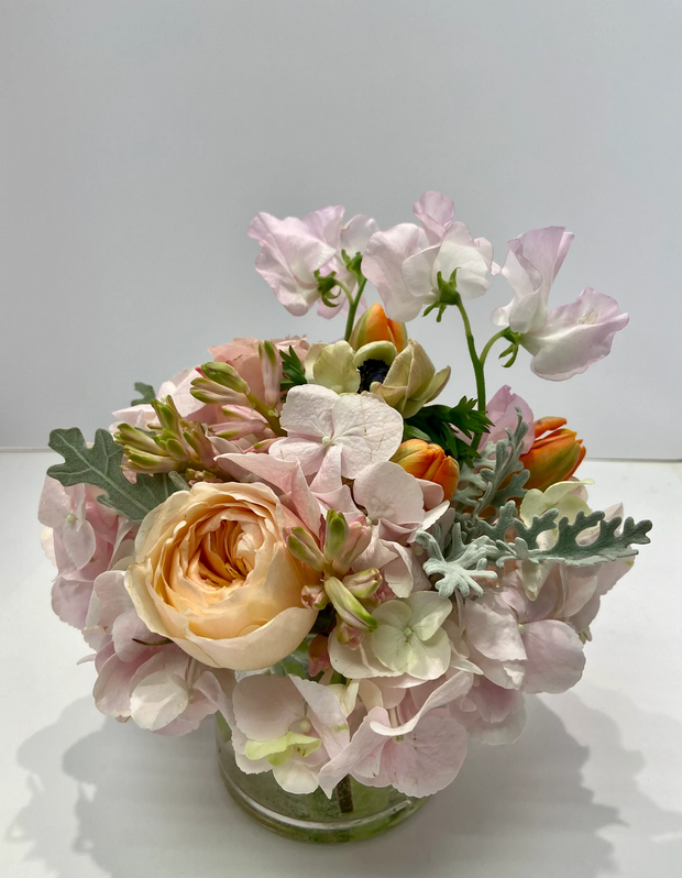 Luxe Mayflowers Flower Subscription