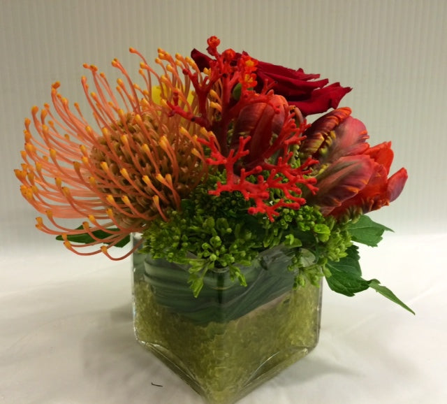 Mini Mayflowers Flower Subscription – Mayflowers Floral Studio